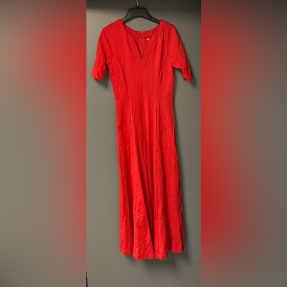Soft Surroundings Dresses & Skirts - Soft Surroundings vibrant red, v-neck maxi dress.